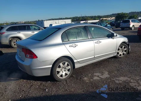2008 Honda Civic Lx z USA, uszkodzony, nr VIN 2HGFA165X8H514172